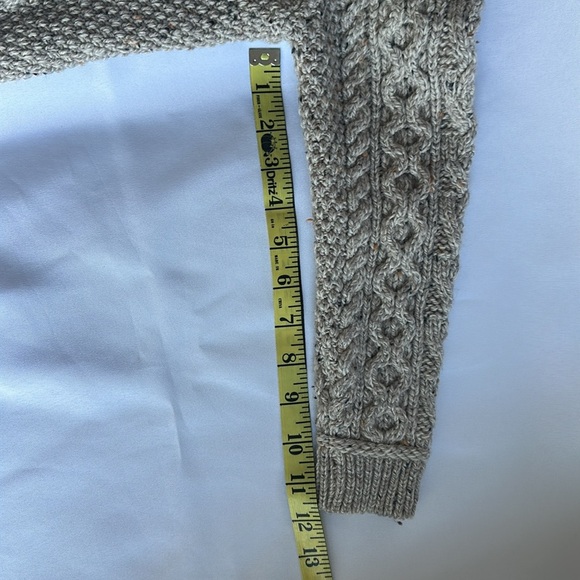 Aran Crafts Boys Shawl Collar Cardigan Sz 4-5 Pockets Fisherman Sweater Wool - Picture 7 of 9